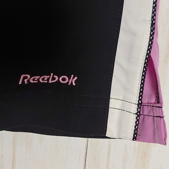 Reebok Capri Training Pants - Picture 5 of 6